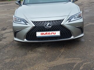 2020 Lexus ES 250 VII, серый, 4300000 рублей, вид 1