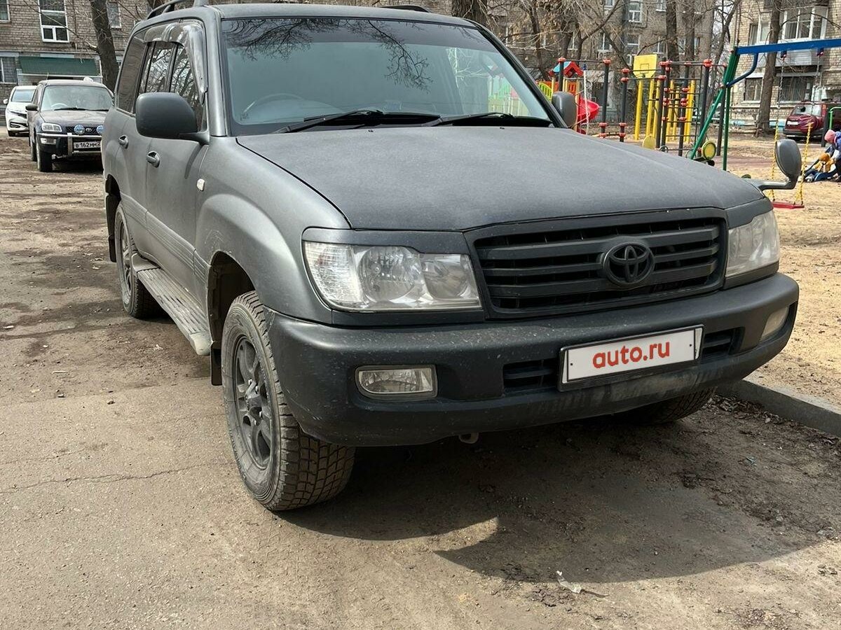 Ленд крузер серый
