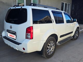 2011 Nissan Pathfinder III Рестайлинг, белый, 1350000 рублей, вид 1