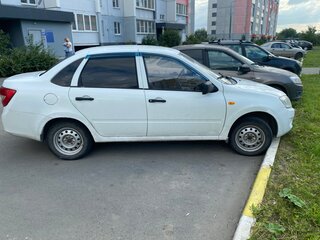 2014 Lada (ВАЗ) Granta I, белый, 255000 рублей, вид 1
