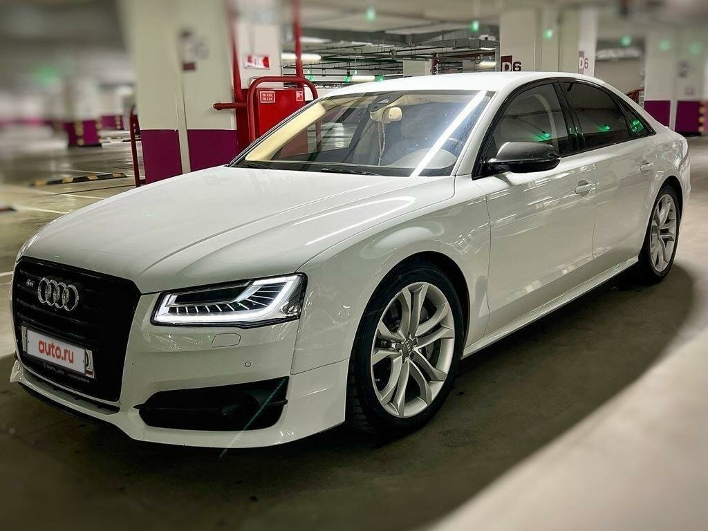 Купить б/у Audi S8 III (D4) Рестайлинг 4.0 AT (605 л.с.) 4WD бензин