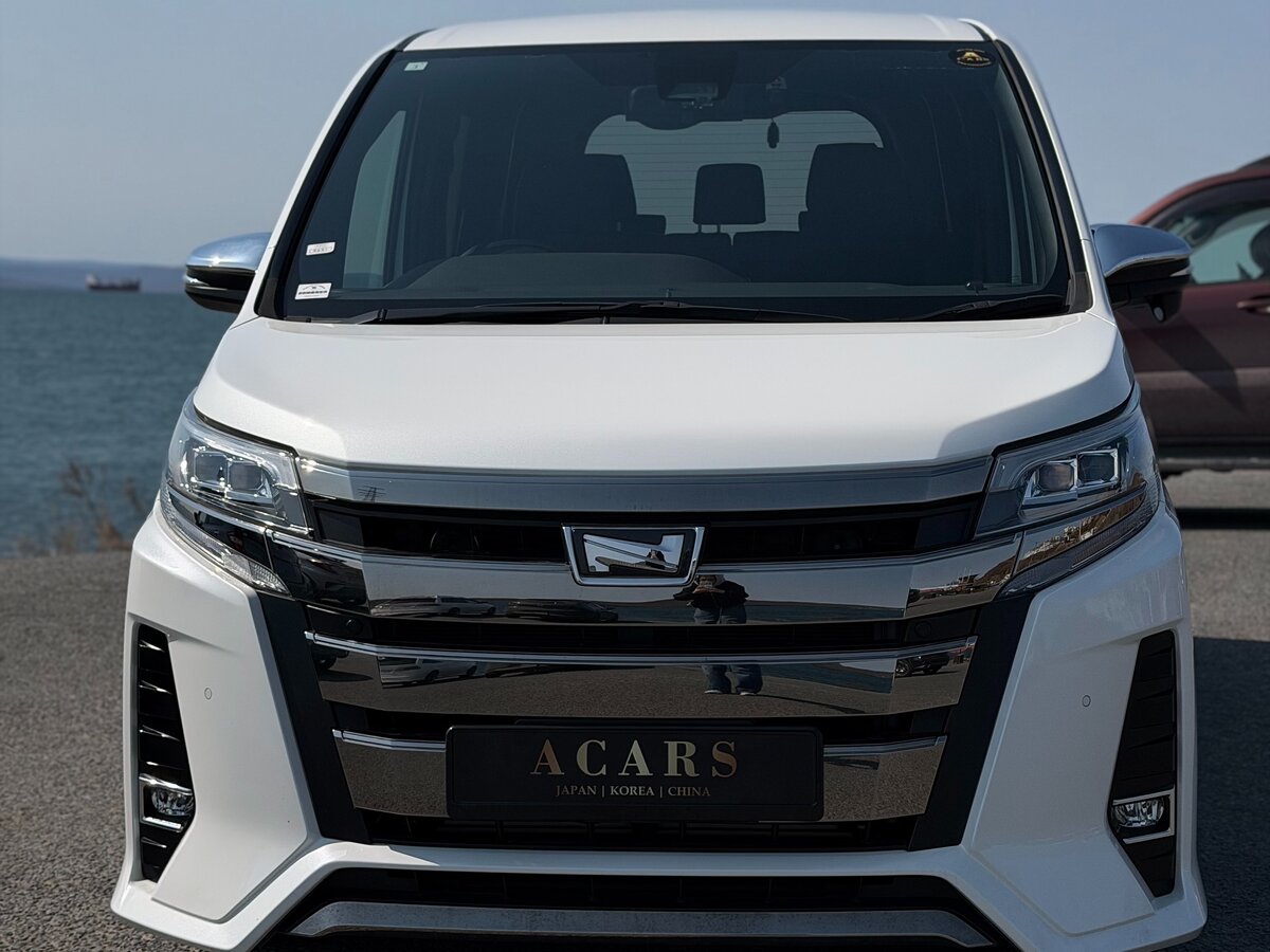 Toyota Noah III (R80) Рестайлинг