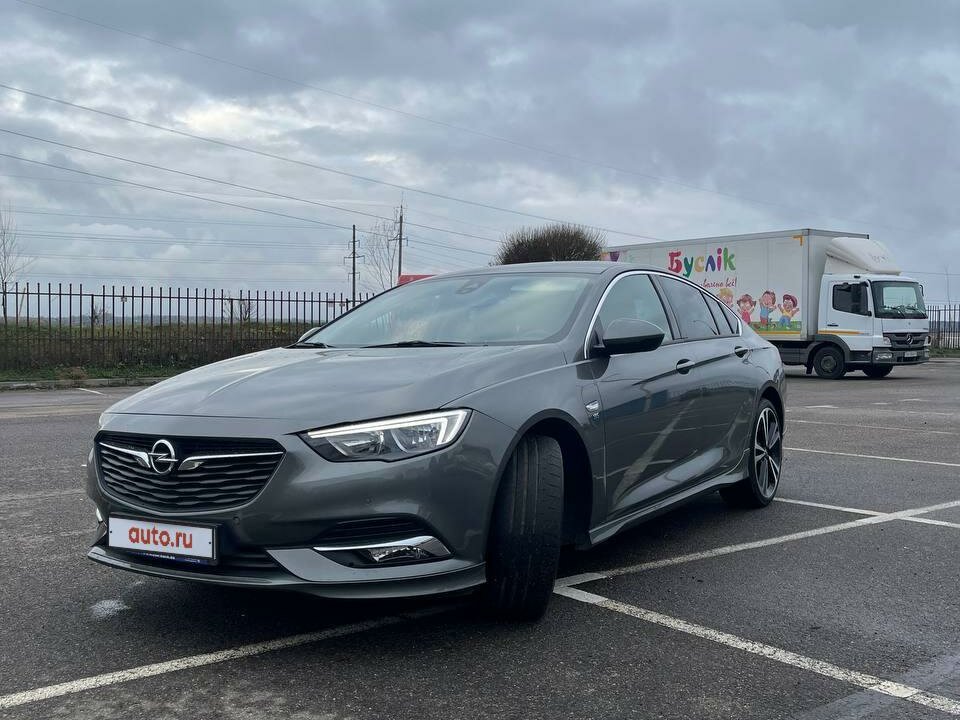 Opel Insignia 2020 седан