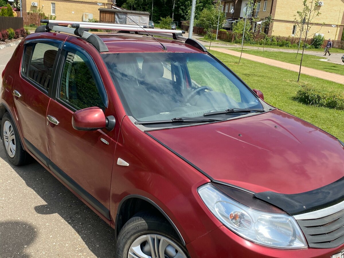 Купить б/у Renault Sandero I 1.4 MT (75 л.с.) бензин механика в ...