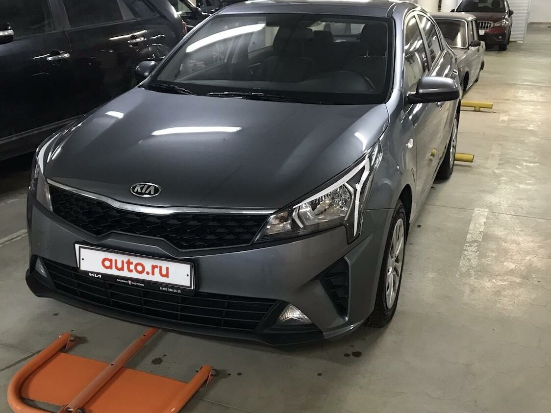 Купить б/у Kia Rio IV Рестайлинг 1.6 AT (123 л.с.) бензин автомат в ...