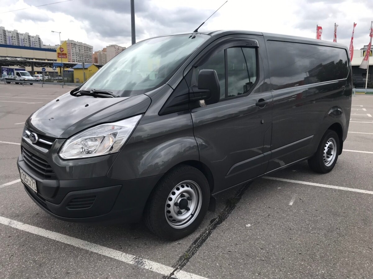 Ford Tourneo Custom 2017