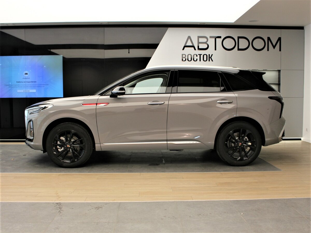 Hongqi HS3