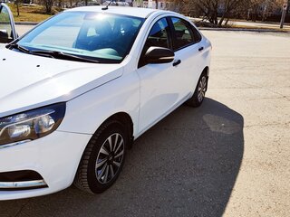 2018 Lada (ВАЗ) Vesta I, белый, 642000 рублей, вид 1