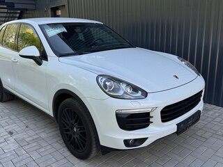 2015 Porsche Cayenne II Рестайлинг (958), белый, 4450000 рублей, вид 1