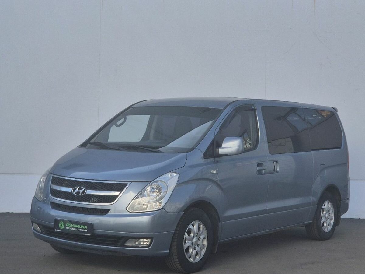 Hyundai Grand Starex I