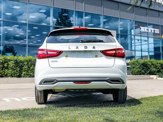 2026 Lada (ВАЗ) Vesta SW I Рестайлинг (NG), белый, 1914000 рублей, вид 4