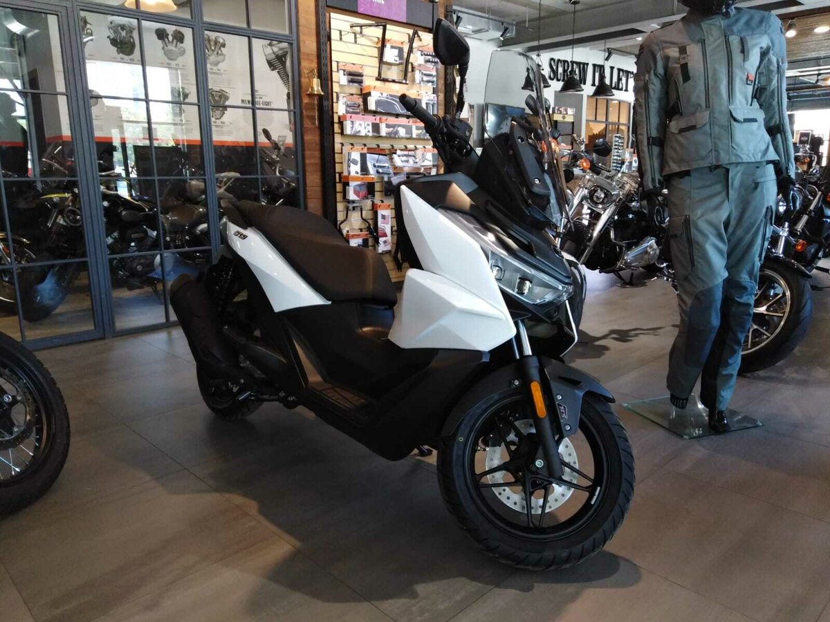 Voge SR3