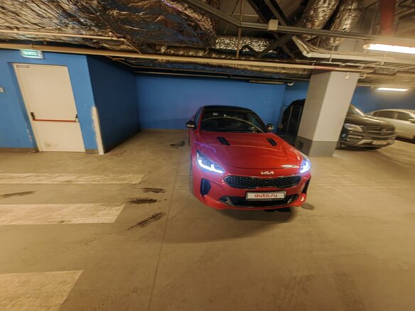 Купить б/у Kia Stinger I Рестайлинг 2.0 AT (247 л.с.) 4WD бензин ...