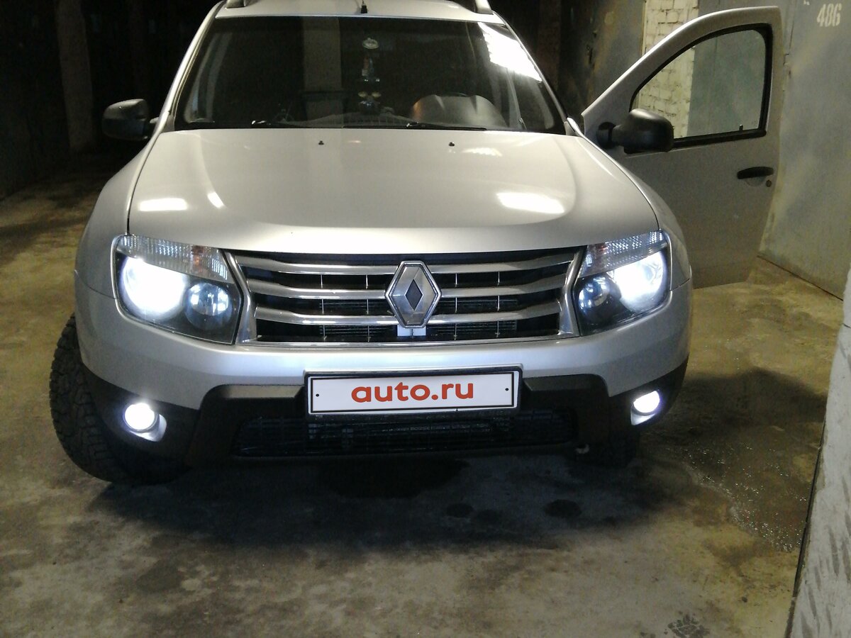 Купить б/у Renault Duster I 1.6 MT (102 л.с.) 4WD бензин механика в ...