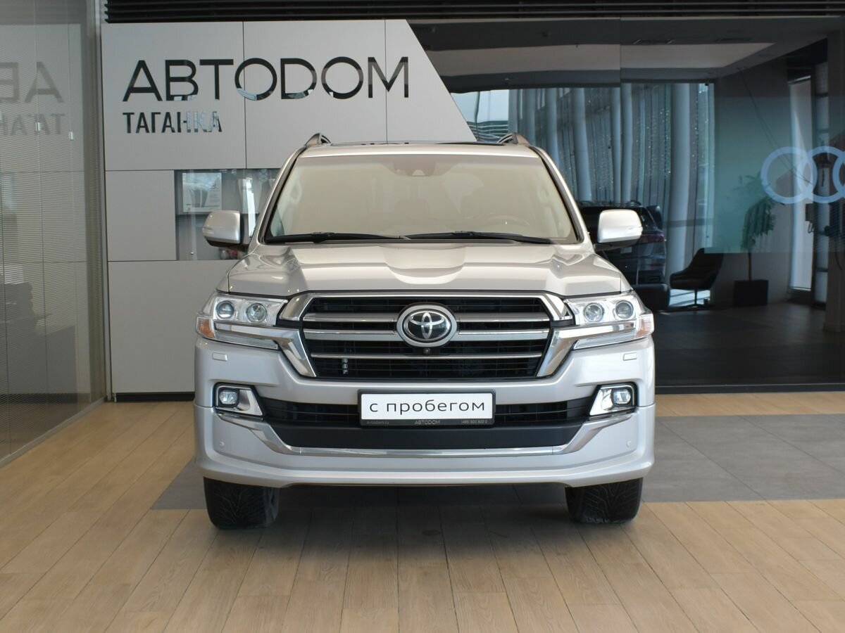 ⭐ Купить б/у Toyota Land Cruiser 200 Series Рестайлинг 2 4.6