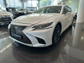 Lexus LS 500 V