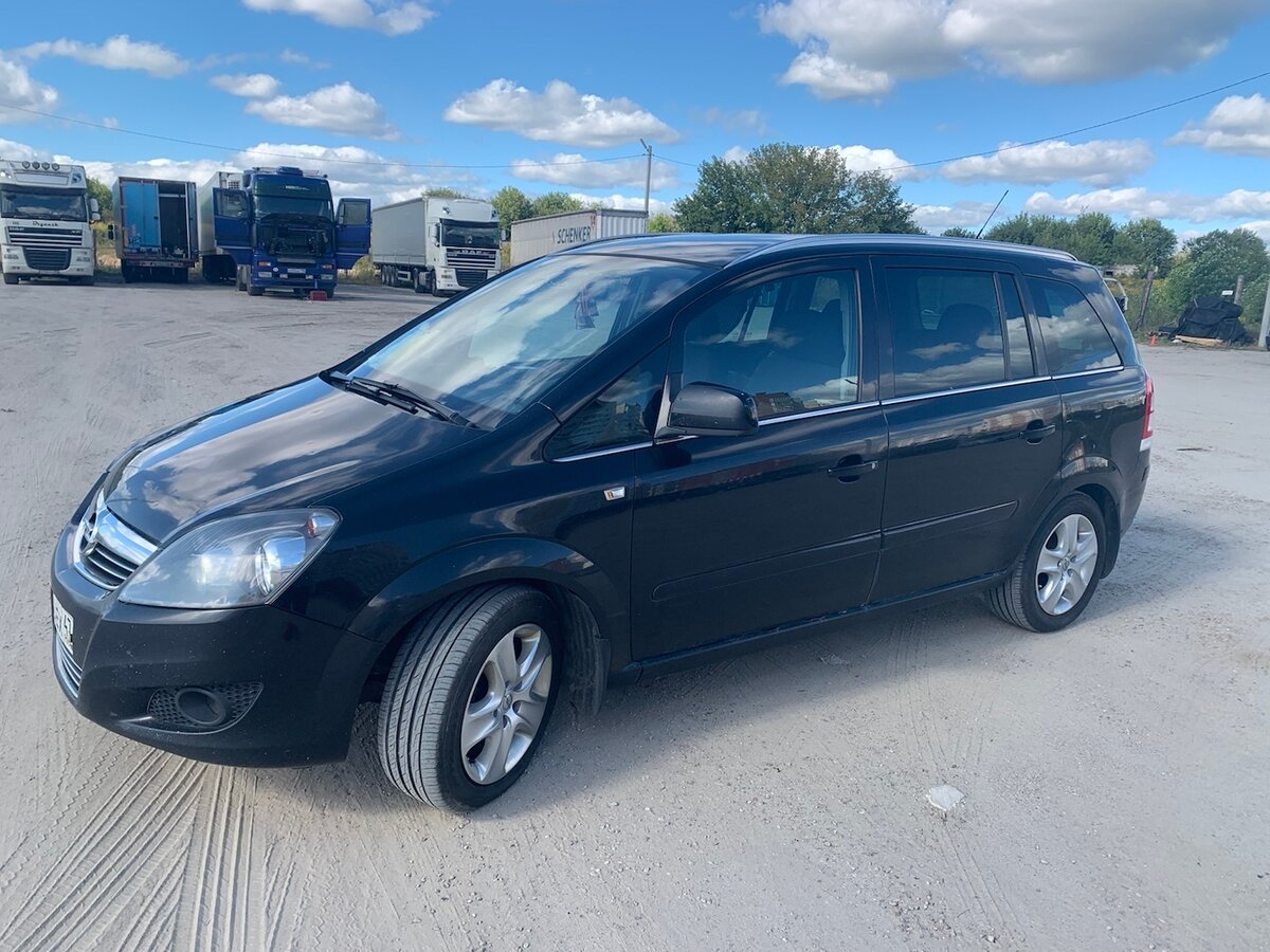 Купить б/у Opel Zafira B Рестайлинг 1.8 AMT (140 л.с.) бензин робот в ...