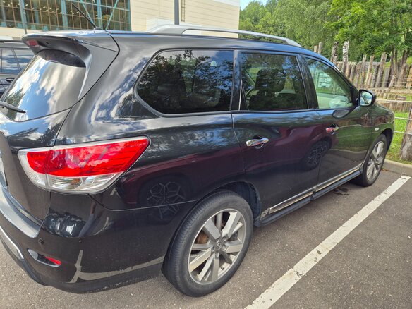 2016 Nissan Pathfinder IV, чёрный, 2000000 рублей