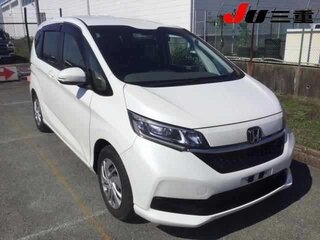 2023 Honda Freed II Рестайлинг, белый, 1558500 рублей, вид 1