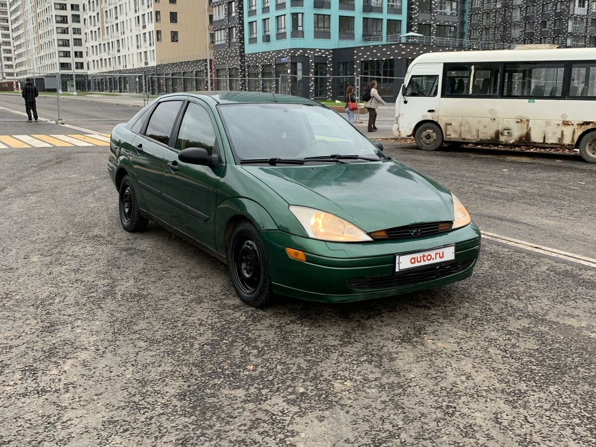 Купить б/у Ford Focus I (North America) 2.0 AT (131 л.с.) бензин ...