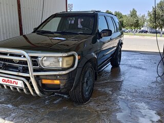 1998 Nissan Pathfinder II, зелёный, 430000 рублей, вид 1