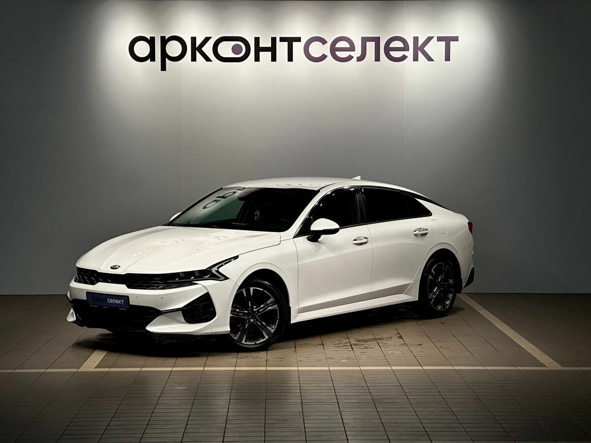 Kia K5 III