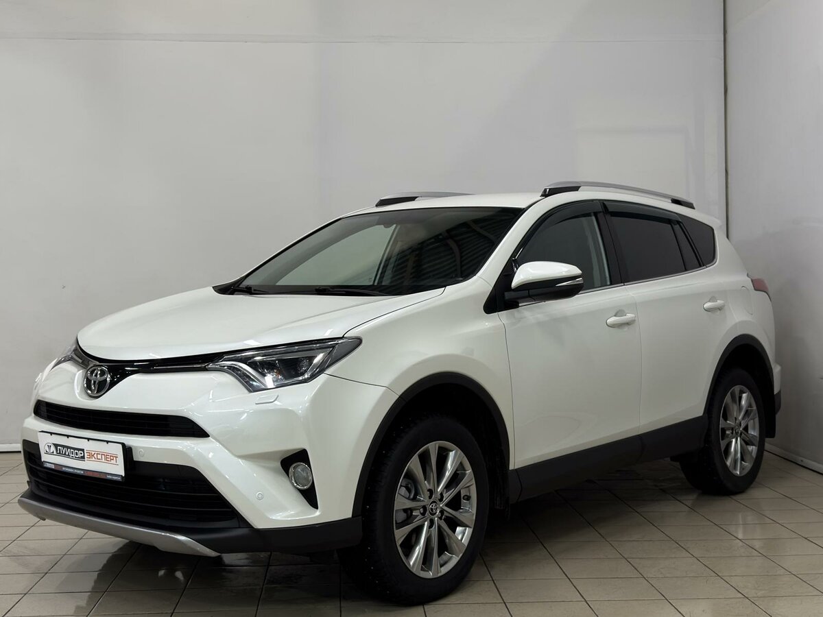 Toyota RAV4 IV (XA40) Рестайлинг