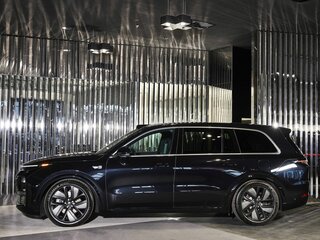 2025 Li Auto (Lixiang) L9 52.3 kWh I Рестайлинг, чёрный, 11990000 рублей, вид 3