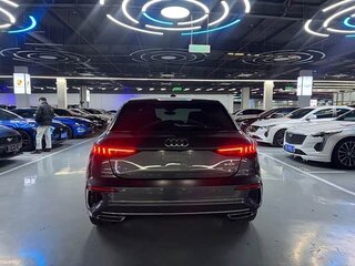 2022 Audi A3 Sportback 35 TFSI IV (8Y), серый, 1580400 рублей, вид 5