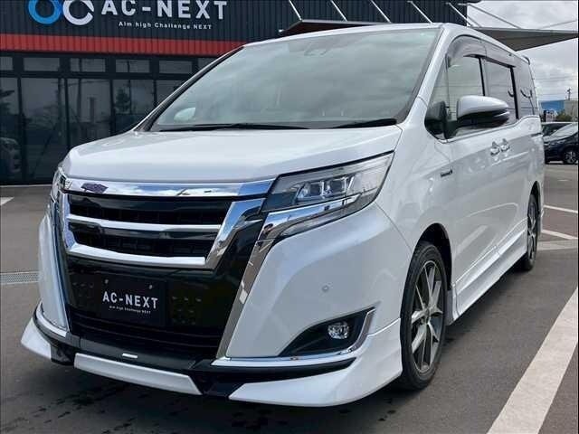 Toyota Esquire I Рестайлинг