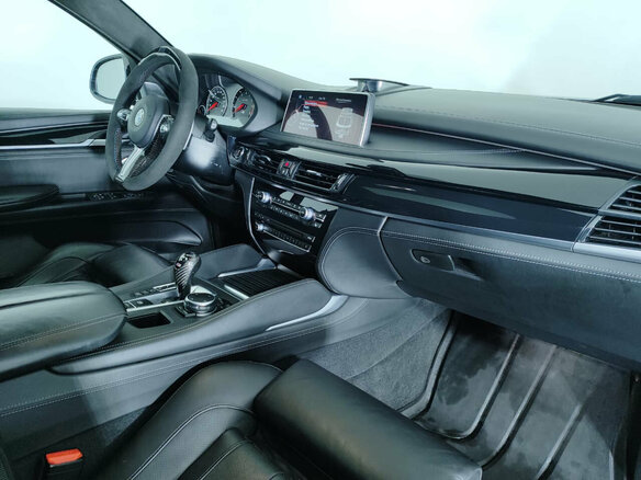 2015 BMW X6 M II (F86), чёрный, 3600000 рублей - вид 8