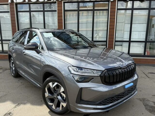2025 Skoda Kodiaq II, бежевый, 6900000 рублей, вид 1