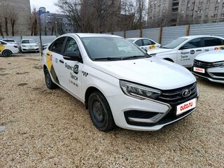 2023 Lada (ВАЗ) Vesta I Рестайлинг (NG), белый, 756540 рублей, вид 2