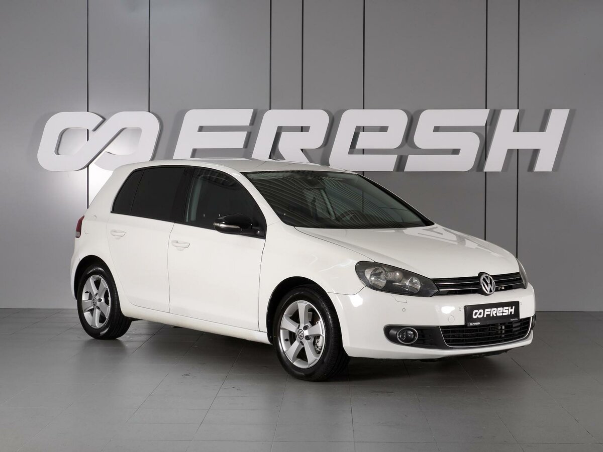 Volkswagen Golf VI