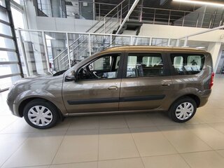 2025 Lada (ВАЗ) Largus I Рестайлинг, коричневый, 1657000 рублей, вид 5