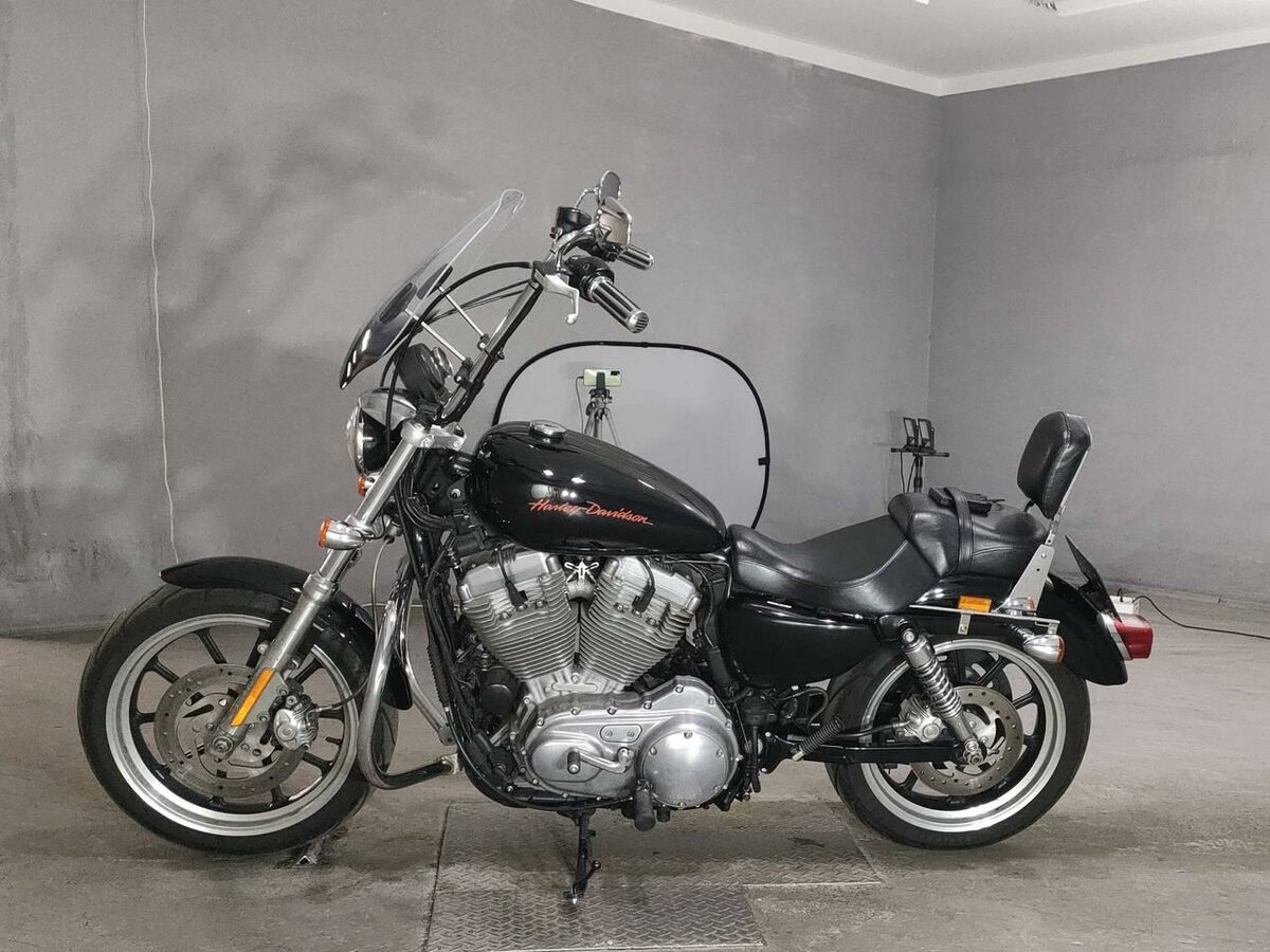 Harley-Davidson Sportster 883