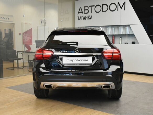 2017 Mercedes-Benz GLA 200 I (X156) Рестайлинг, чёрный, 2075000 рублей - вид 6