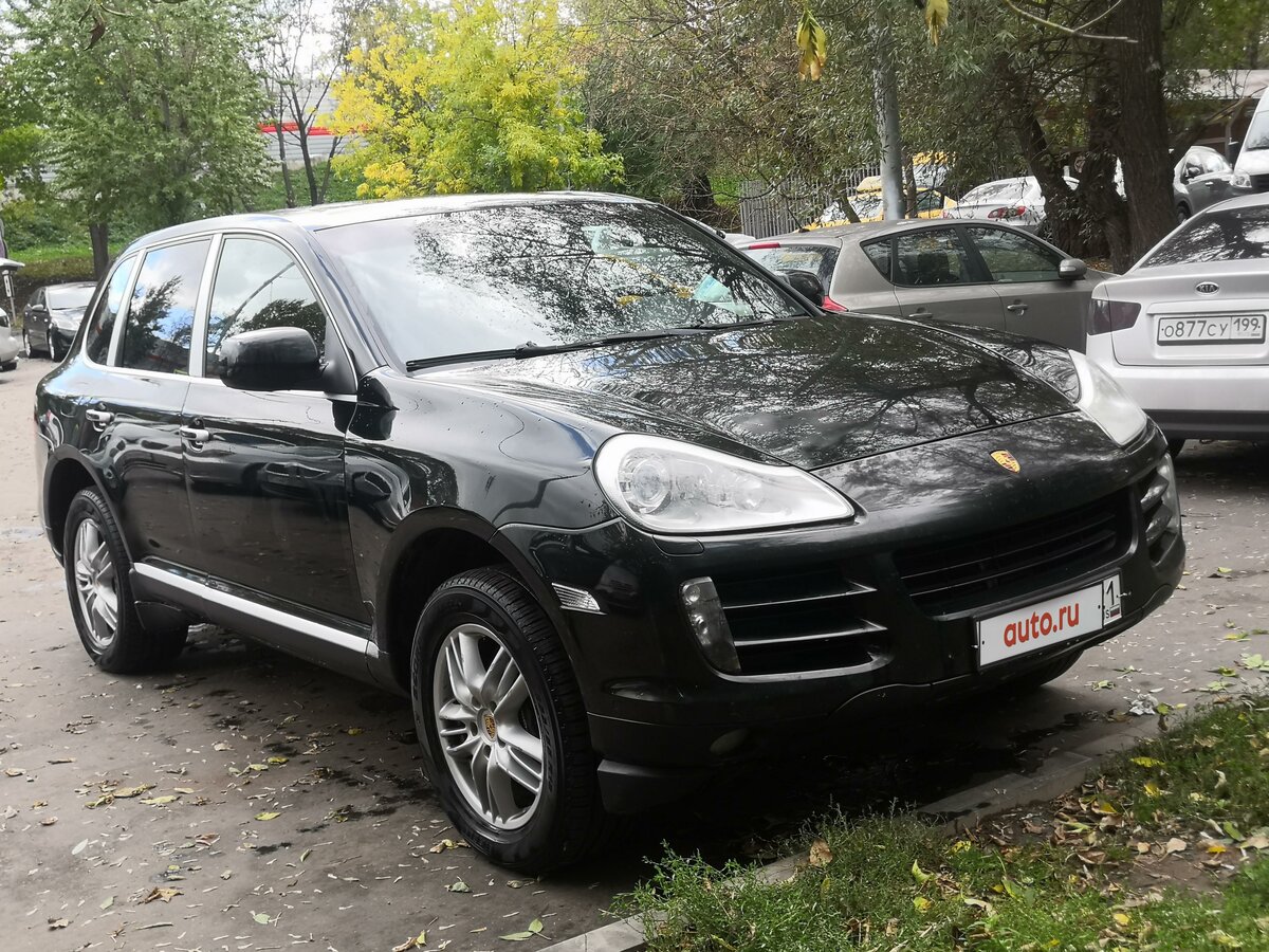 Порше кайен зеленый матовый