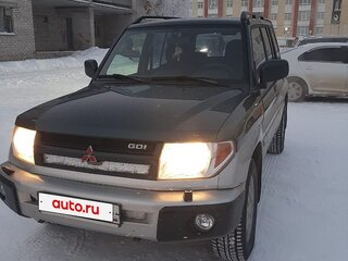 2001 Mitsubishi Pajero Pinin, зелёный, 800000 рублей, вид 1