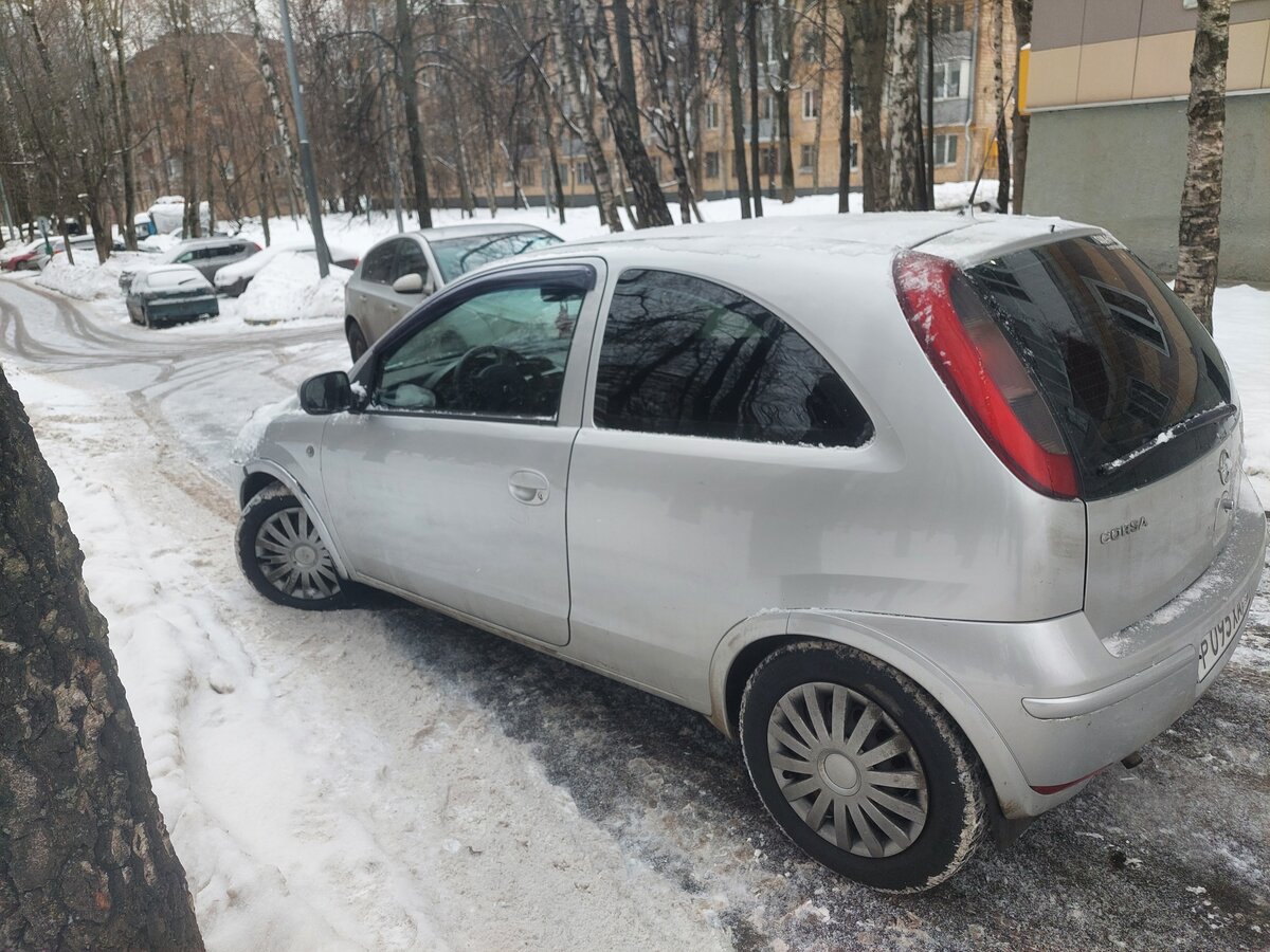 Купить б/у Opel Corsa C Рестайлинг 1.0 MT (60 л.с.) бензин механика в ...
