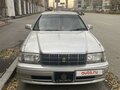 1998 Toyota Crown X (S150), серый, 650000 рублей - вид 1