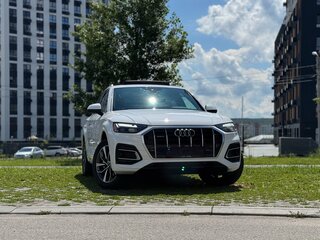 2021 Audi Q5 45 TFSI II (FY) Рестайлинг, белый, 3600000 рублей, вид 1