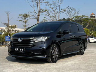 2022 Honda Odyssey V Рестайлинг 2, чёрный, 2500000 рублей, вид 1