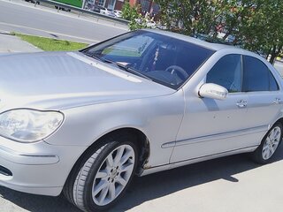 2003 Mercedes-Benz S-Класс 430 IV (W220) Рестайлинг, серебристый, 680000 рублей, вид 1