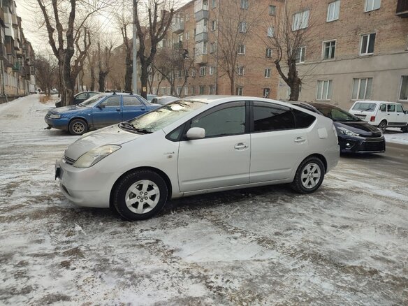 2008 Toyota Prius II Рестайлинг (XW20), серый, 920000 рублей - вид 18