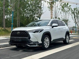 2022 Toyota Corolla Cross I, белый, 1820190 рублей, вид 1