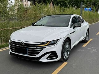 2022 Volkswagen Passat CC 380 TSI II Рестайлинг, белый, 2270000 рублей, вид 1
