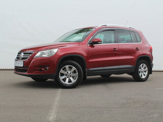 2011 Volkswagen Tiguan I, красный, 910000 рублей, вид 1