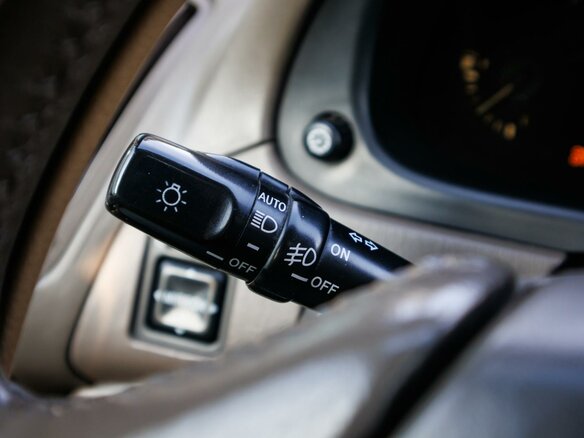 1999 Lexus RX 300 I, золотистый, 1099000 рублей - вид 12