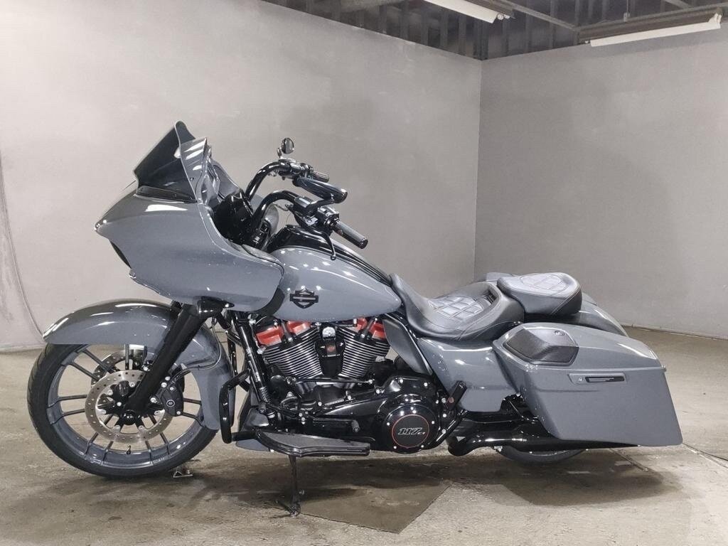 Harley Davidson CVO Road Glide 6 2018 ID 1118924646